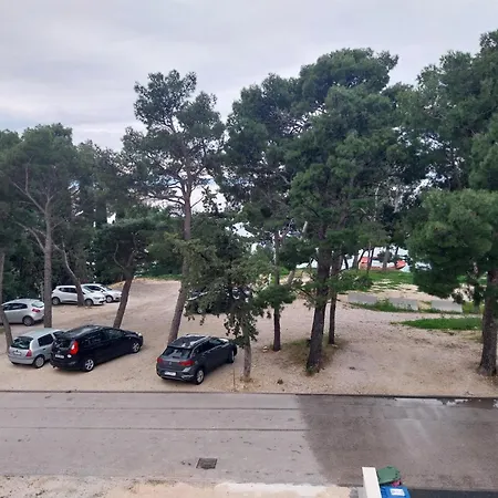 Za 2 Uz Appartement Makarska