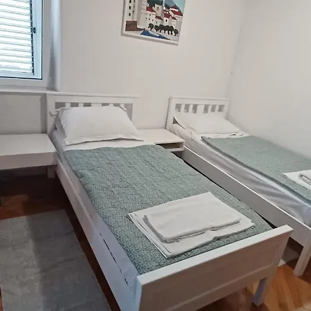 Apartman Za 2 Uz