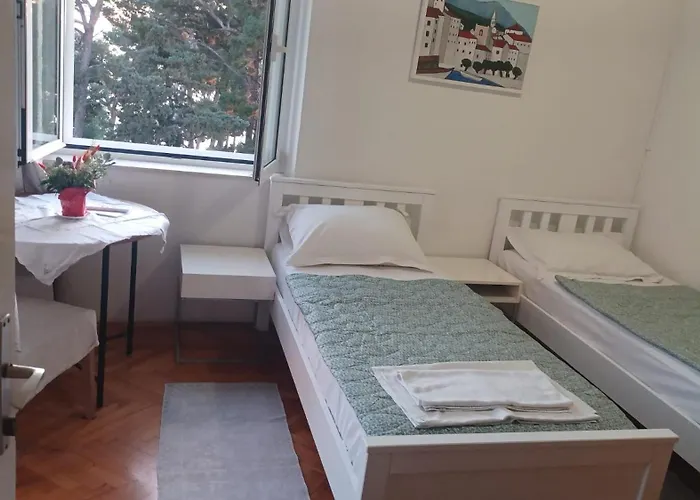 Za 2 Uz Apartment